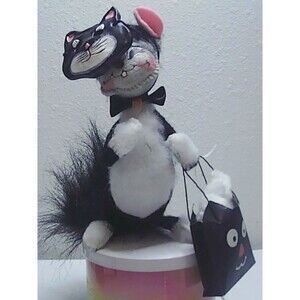 Annalee Trick or Treat mouse with cat mask 2005